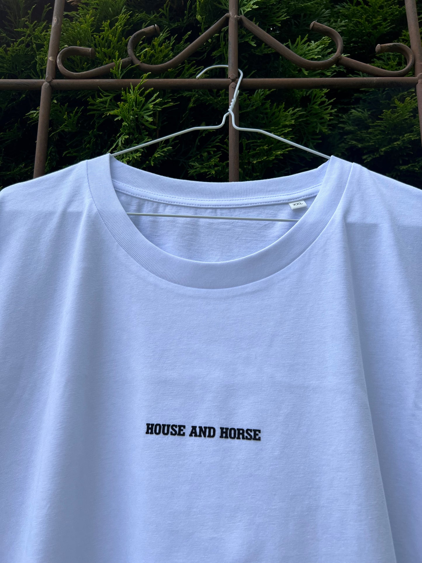 T-Shirt "Minimalist White"